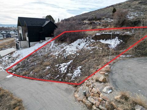 Tiny photo for 697 N LOCHWOOD DR, Garden City, UT 84028 (MLS # 2136342)