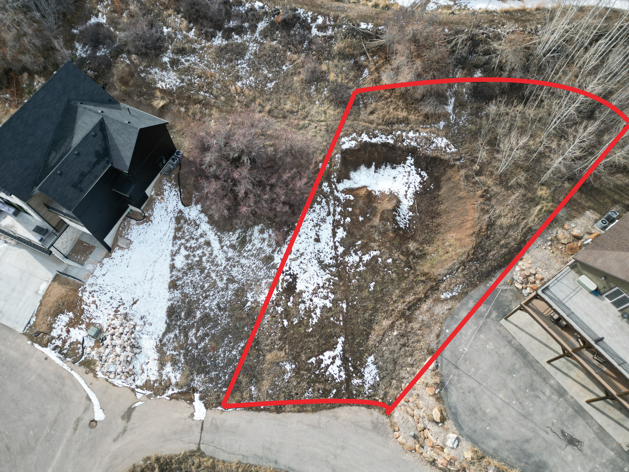 LOCHWOOD ESTATES - Residential