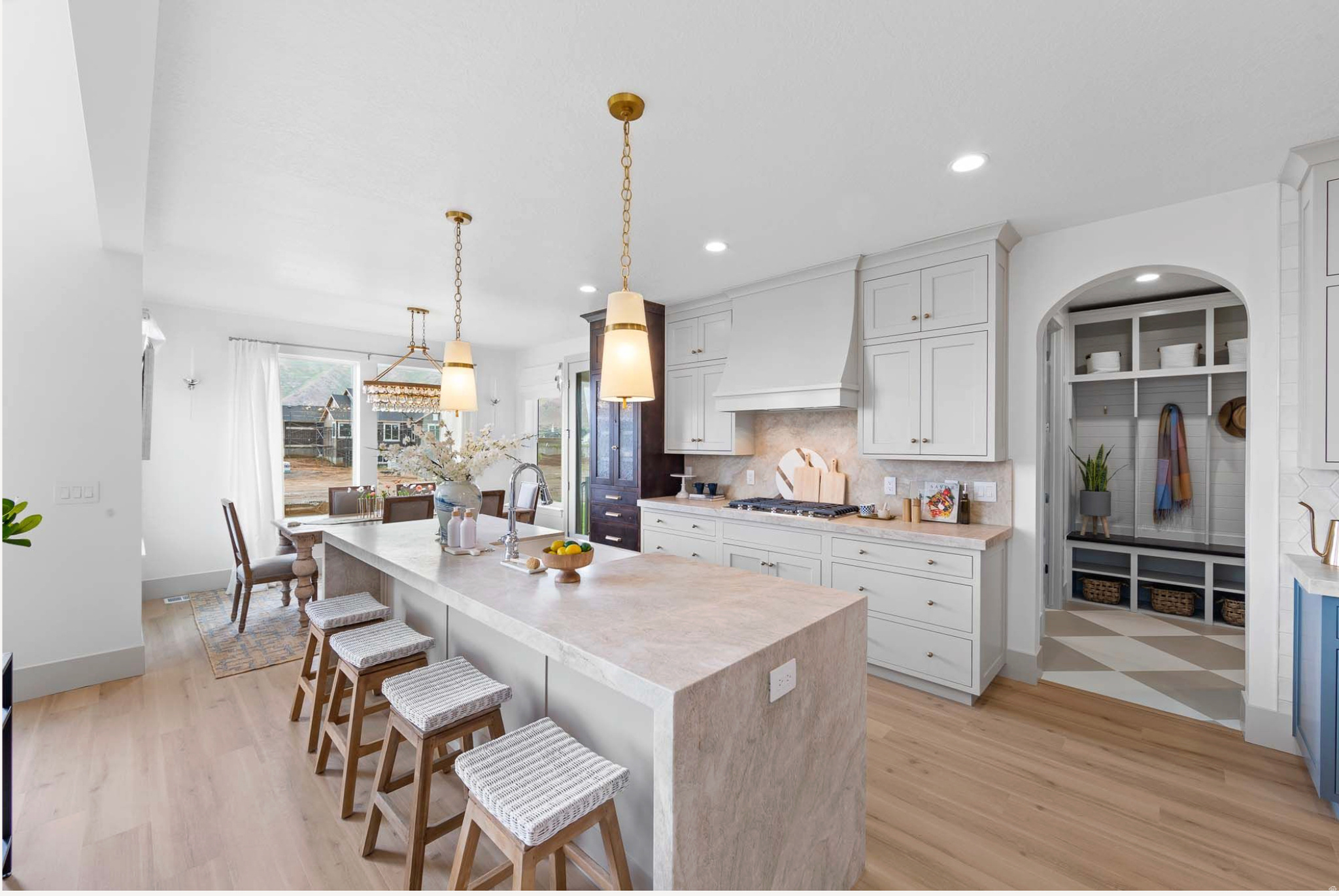 GARRETT'S PLACE - Residential