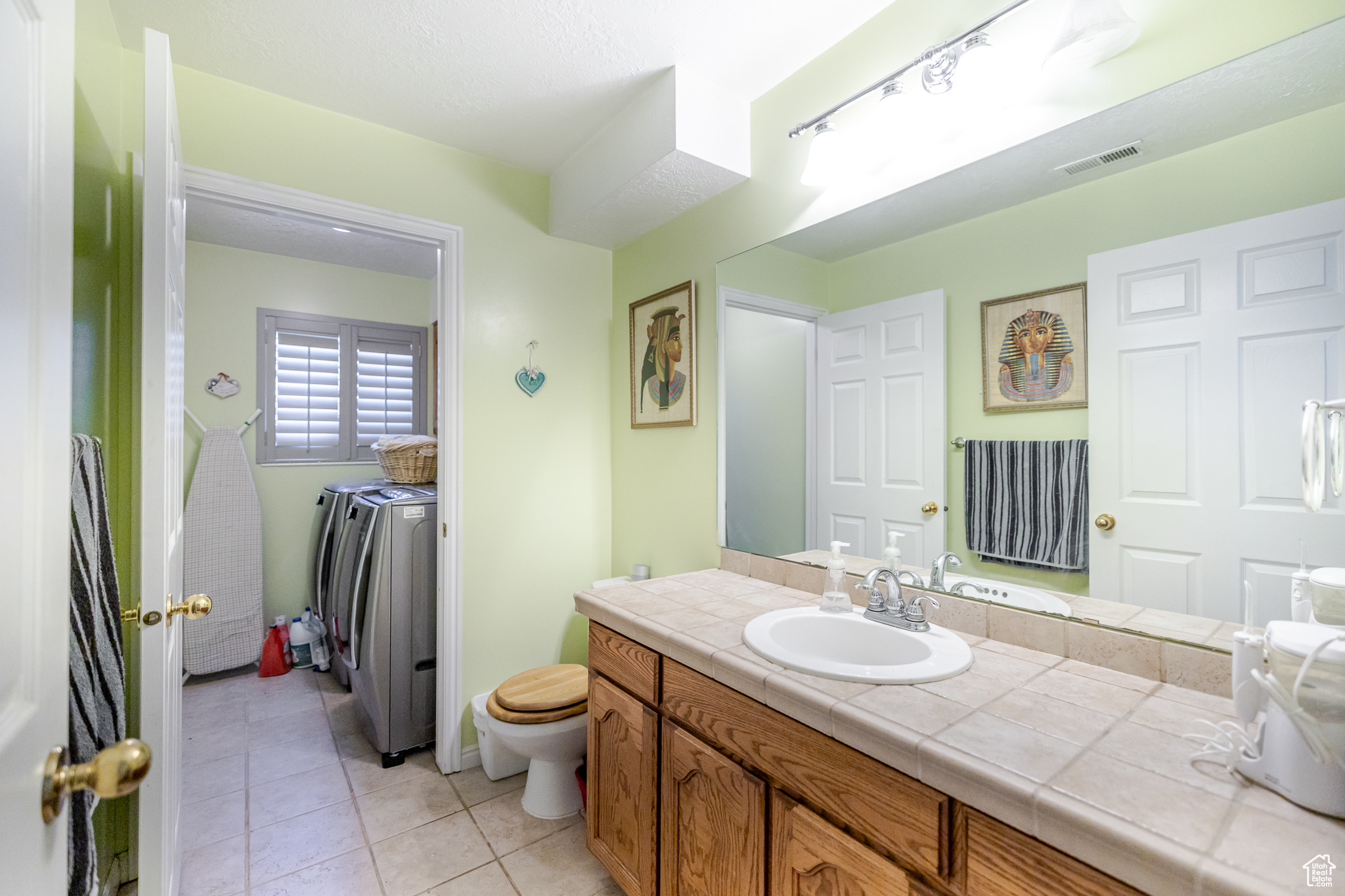 INDIAN HILLS - Residential