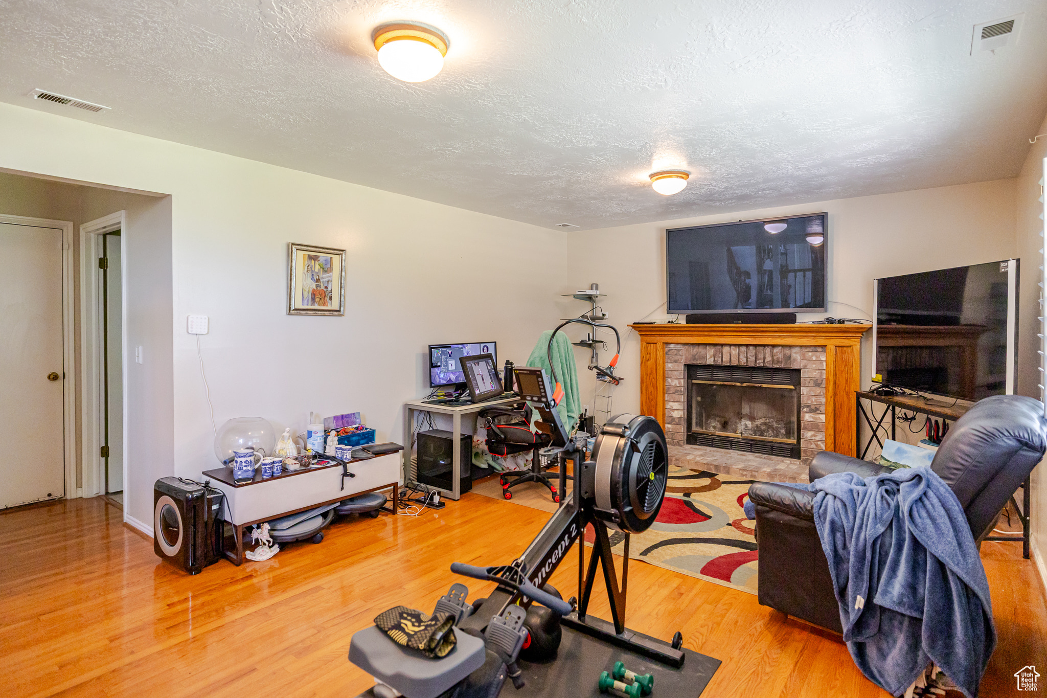 INDIAN HILLS - Residential