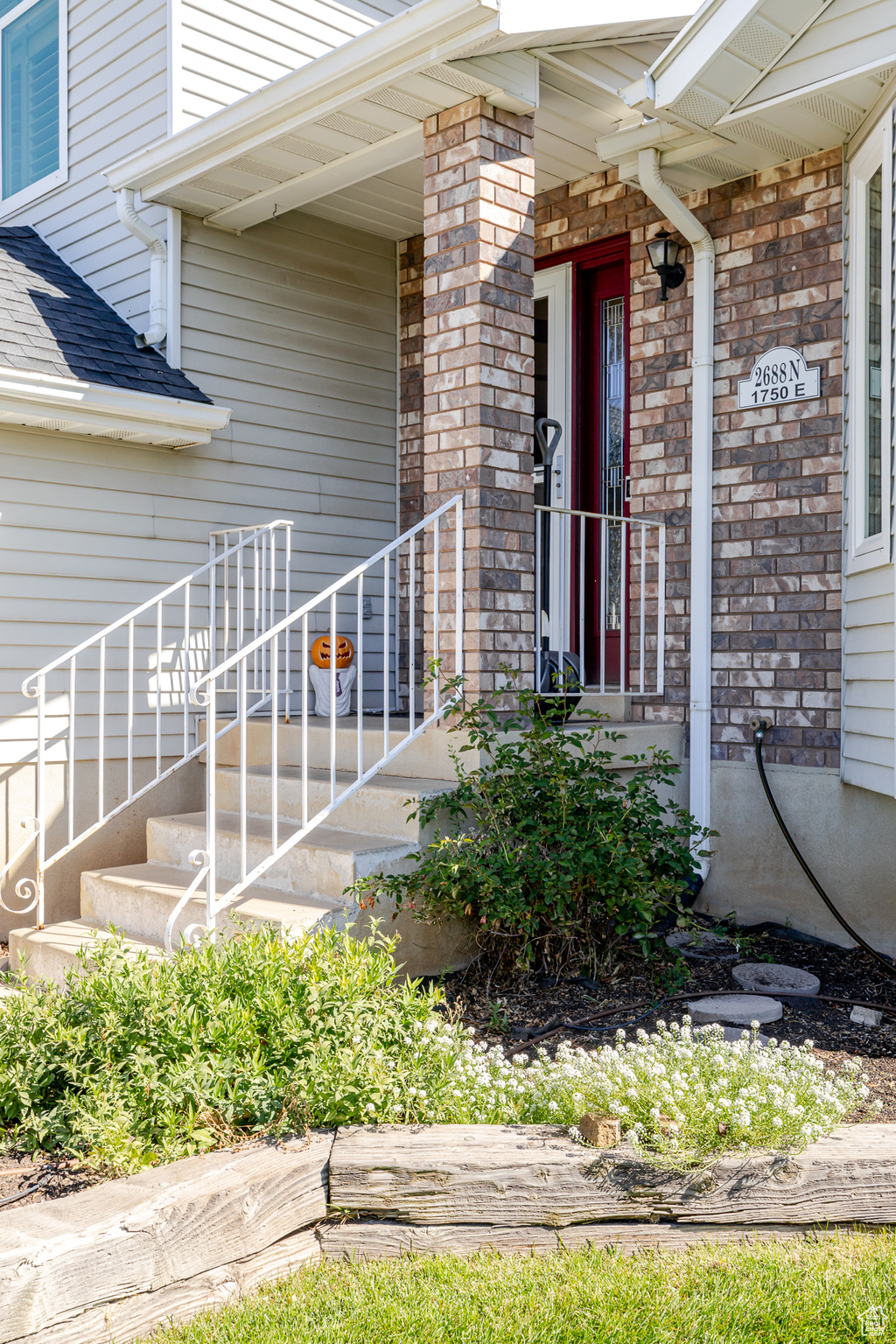 INDIAN HILLS - Residential