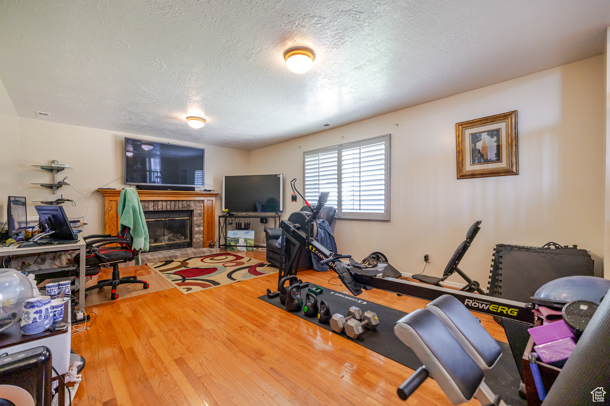 INDIAN HILLS - Residential