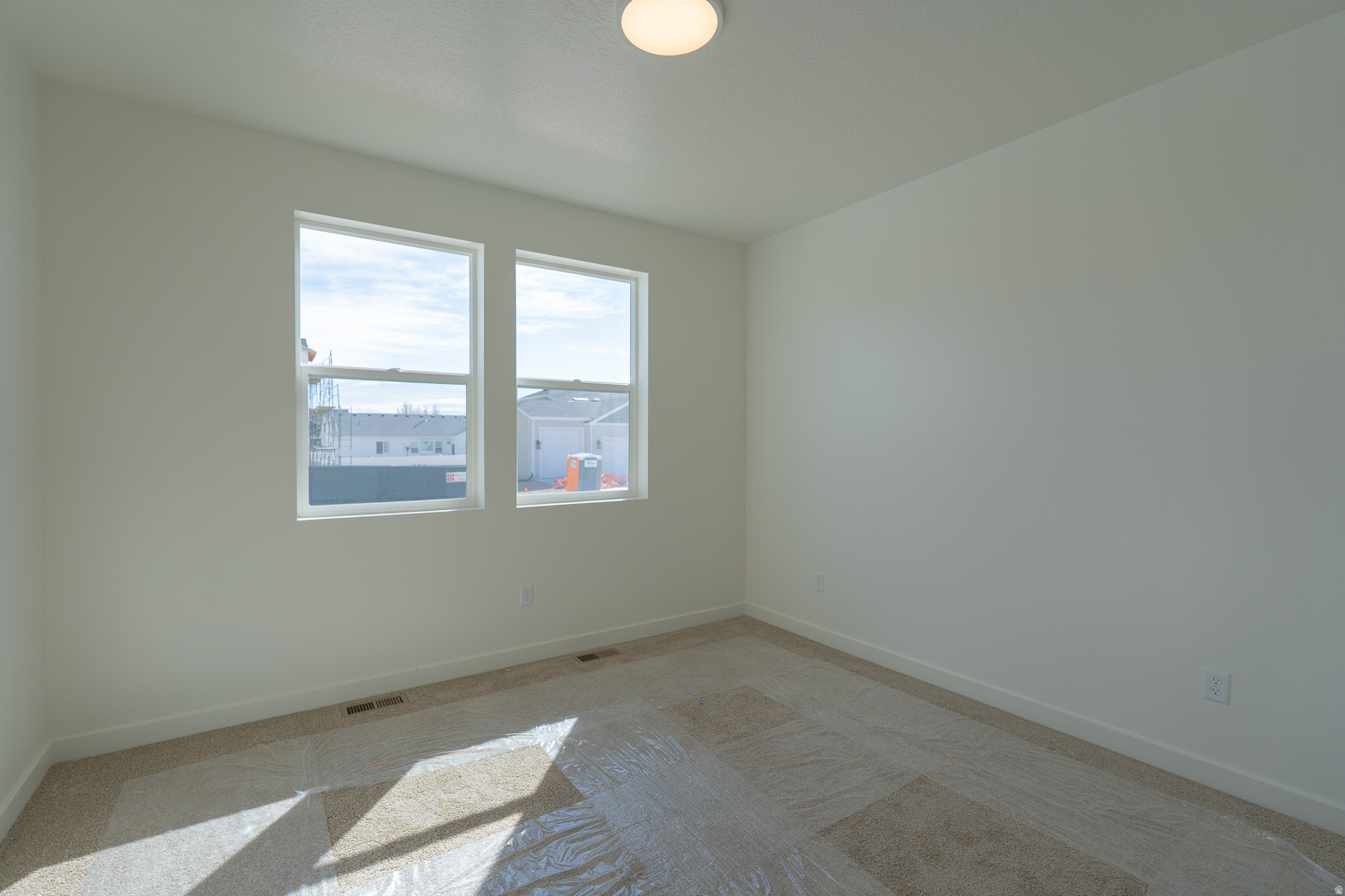 THE ESTATES AT SUNSET FLATS - Residential