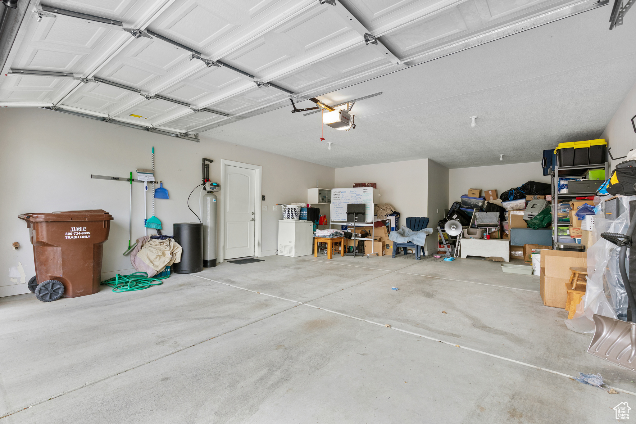 VILLAS PIONEER CROSSING - Residential