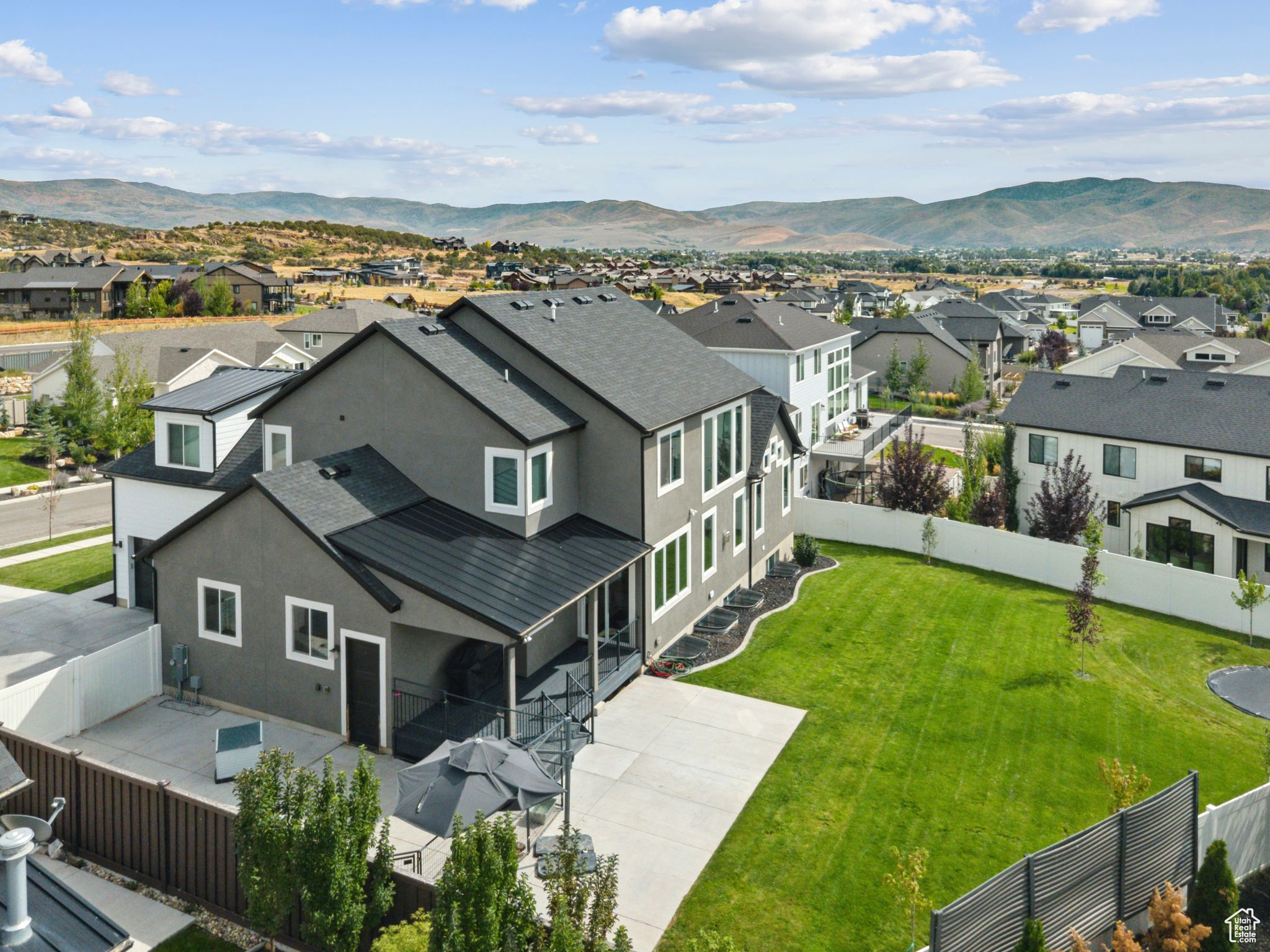 STONE CREEK - Residential
