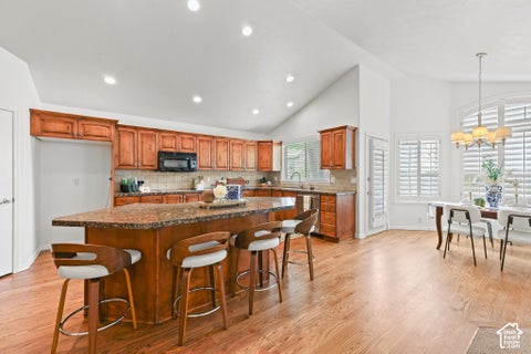 Tiny photo for 4668 BOUNTIFUL RIDGE DR, Bountiful, UT 84010 (MLS # 2178804)
