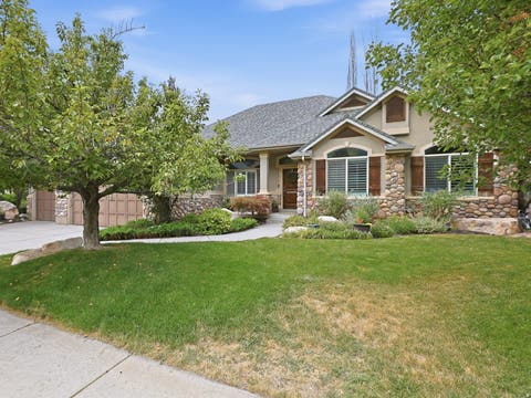 Photo of 4668 BOUNTIFUL RIDGE DR, Bountiful, UT 84010 (MLS # 2178804)