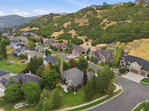 Tiny photo for 4668 BOUNTIFUL RIDGE DR, Bountiful, UT 84010 (MLS # 2178804)