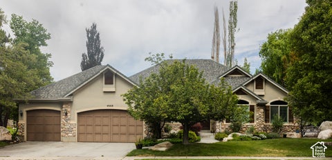 Tiny photo for 4668 BOUNTIFUL RIDGE DR, Bountiful, UT 84010 (MLS # 2178804)