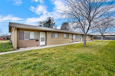 Photo of 64 W 1425 N, Sunset, UT 84015 (MLS # 2127746)