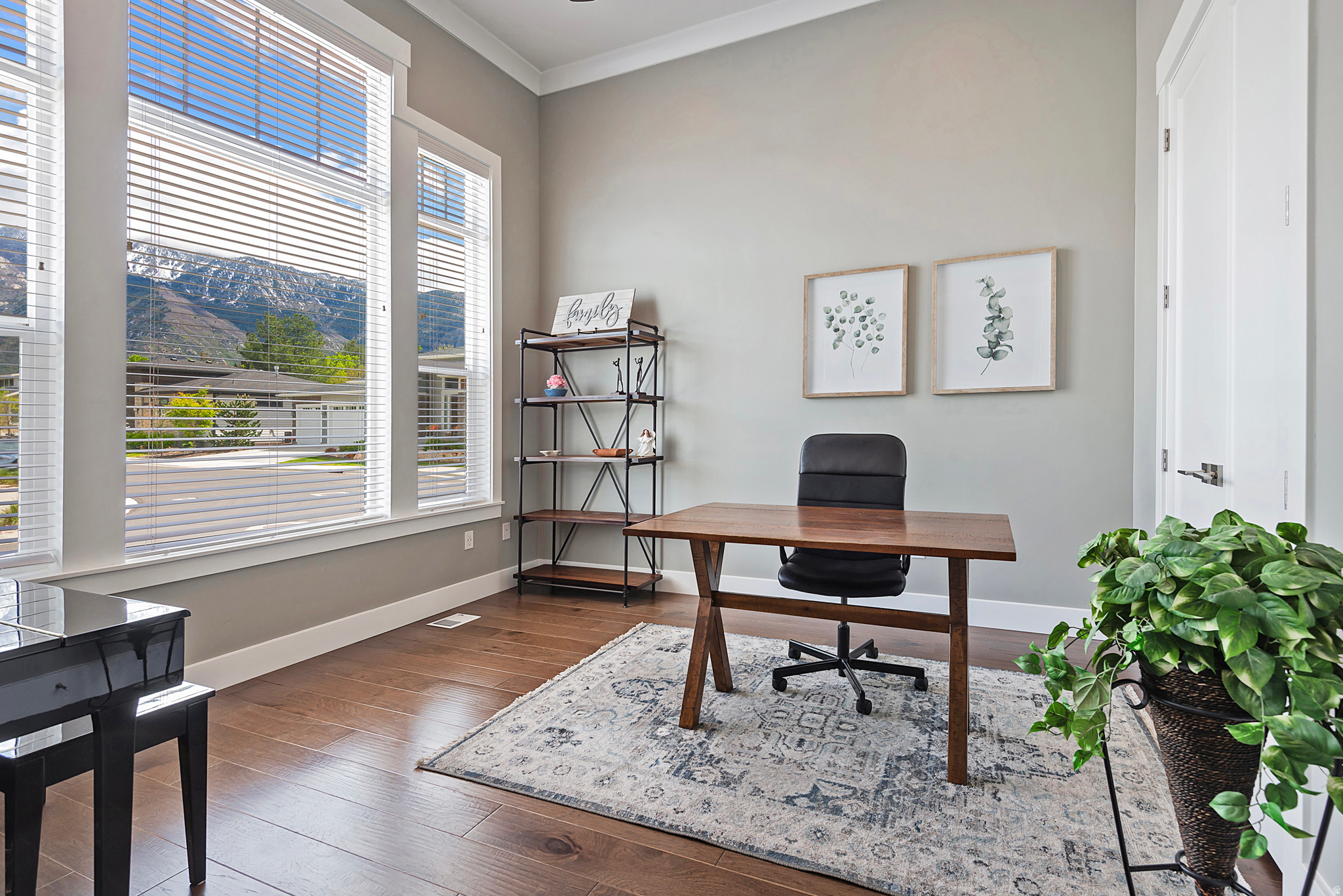 VILLAS@DIMPLE DELL - Residential