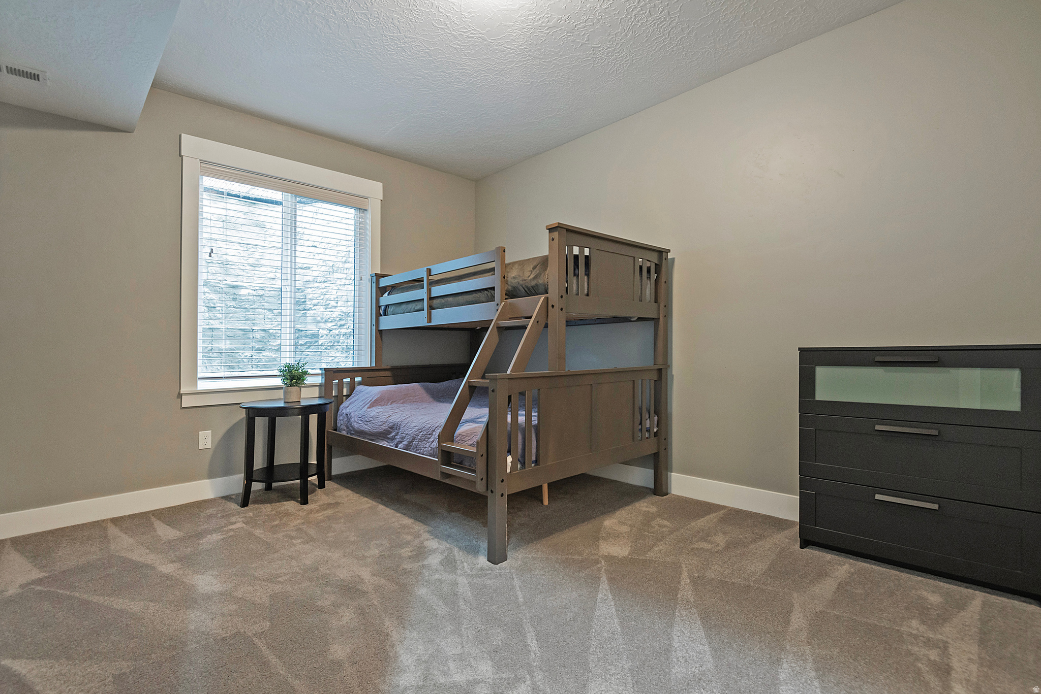 VILLAS@DIMPLE DELL - Residential