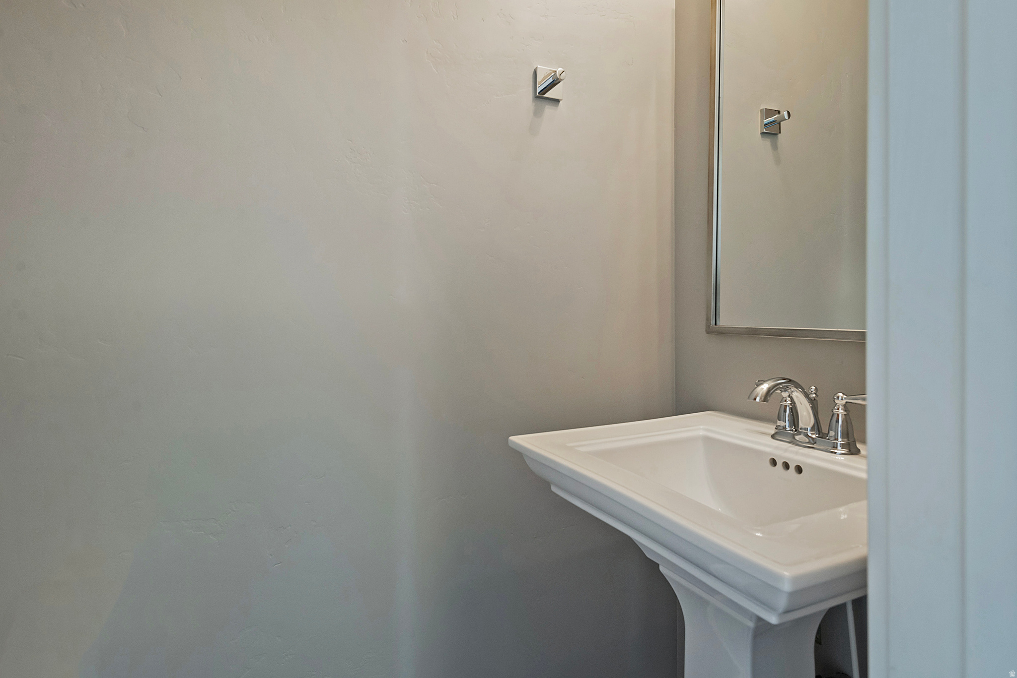 VILLAS@DIMPLE DELL - Residential