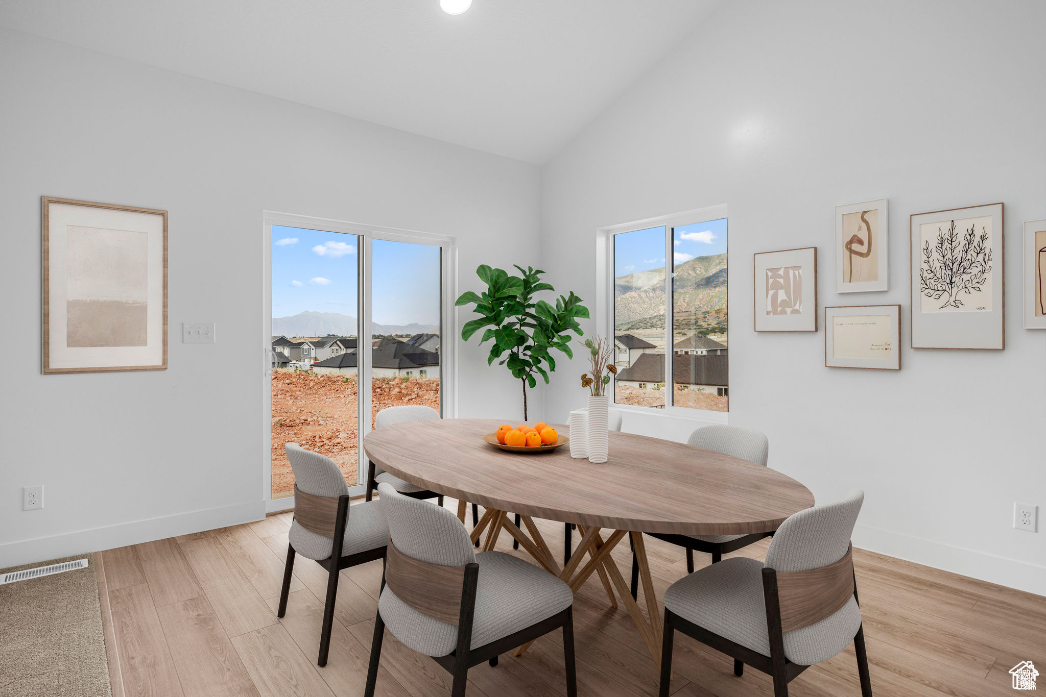 THE MELLOR - Residential