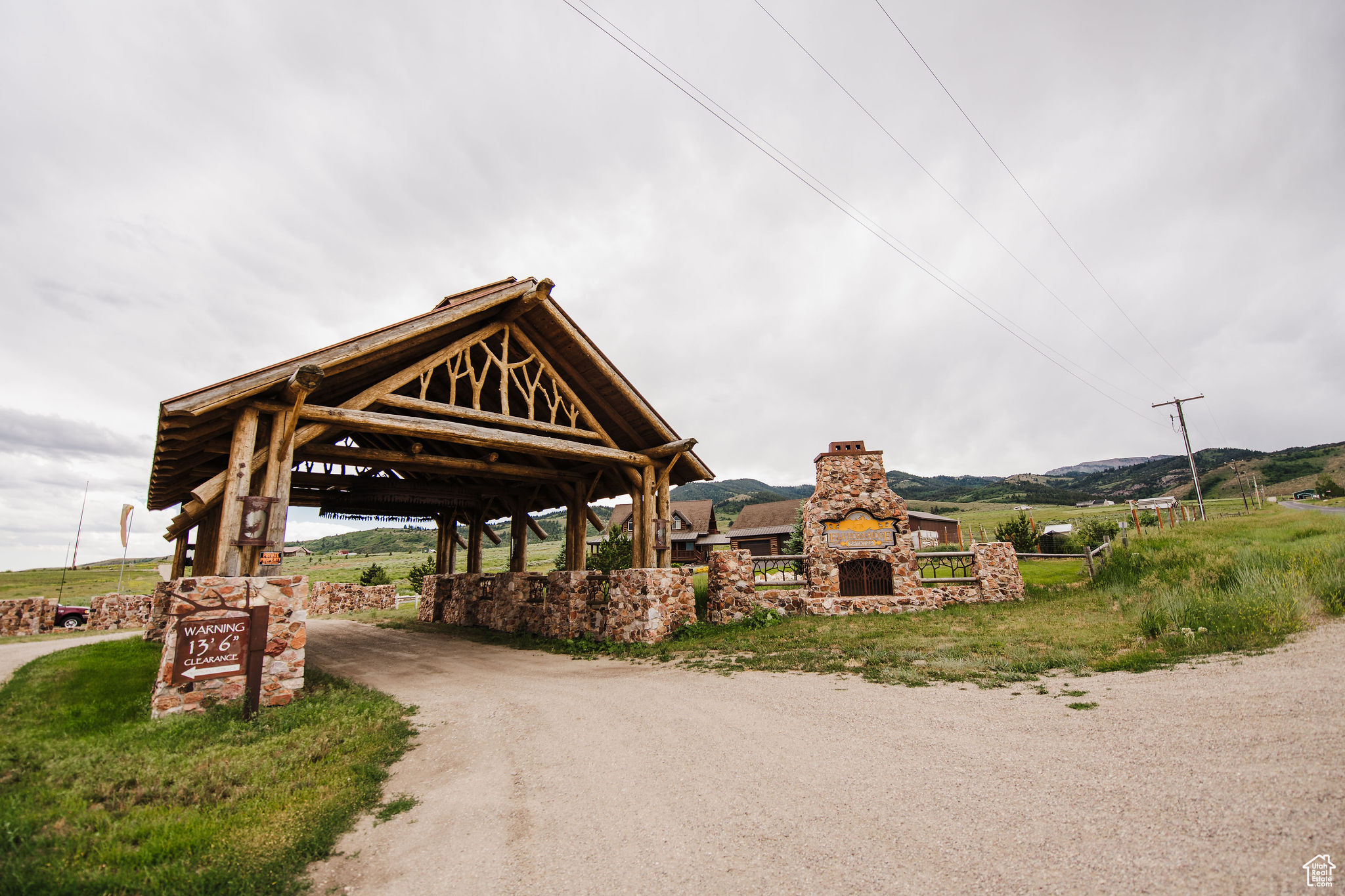 Want to Build Your Dream Cabin Just under 2 Hours from Salt Lake City. 2.6 Acres of Flat Terrain With Mountain Views for only $90,000!!! This particular lot backs to HOA common area and BLM land. Easy access to trails for however you like to explore the wide - ATV, horseback, you pick. Enjoy the best of everything; life at the summit with wide-open spaces and easy access to Malad for the necessities. Lot will require propane, a well and septic system. Power and fiber optic communication is at the lot. Don't miss out on this season to build your paradise away from home!
