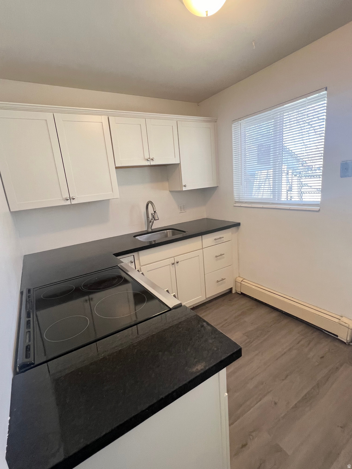 WELBY AVENUE SUB - Residential Lease