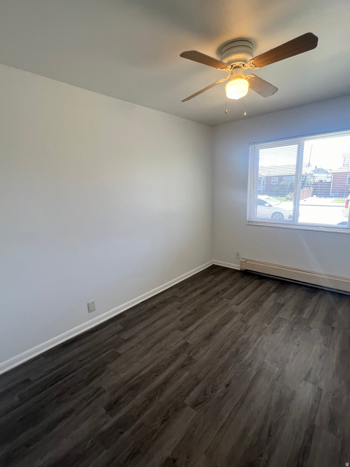 WELBY AVENUE SUB - Residential Lease