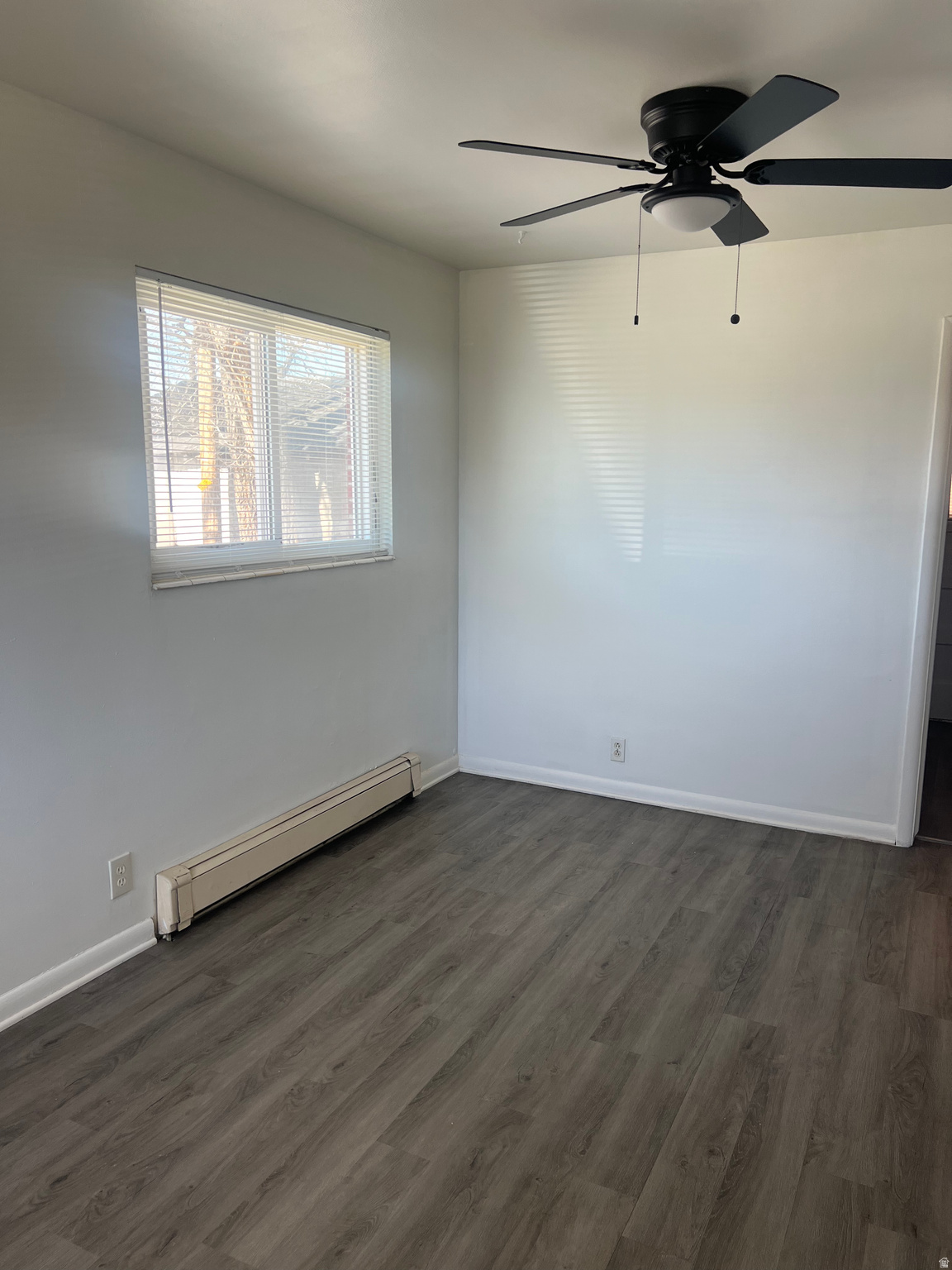WELBY AVENUE SUB - Residential Lease