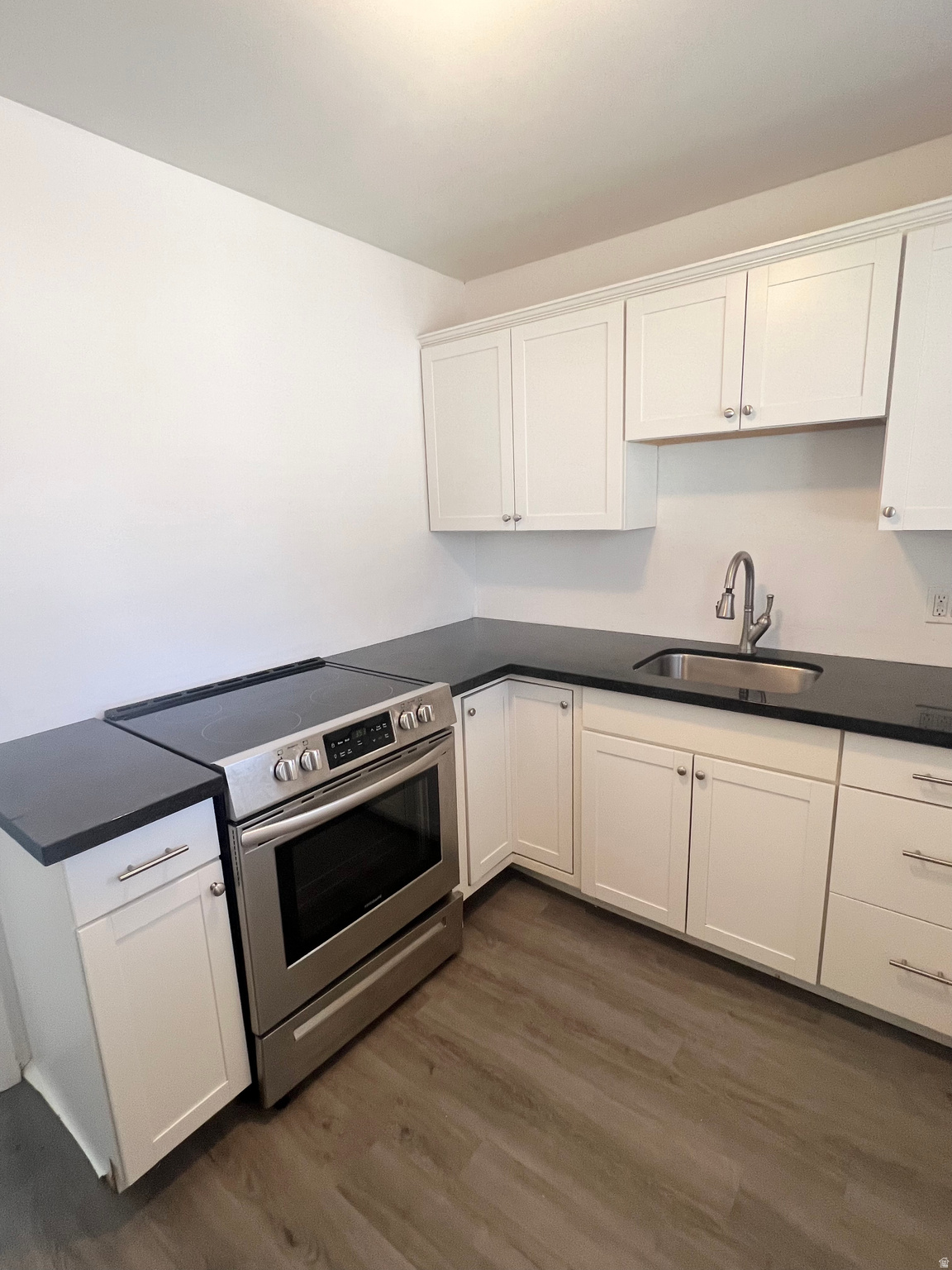 WELBY AVENUE SUB - Residential Lease