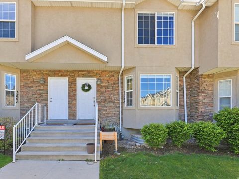 Tiny photo for 1548 E 1350 S, Provo, UT 84606 (MLS # 2154640)
