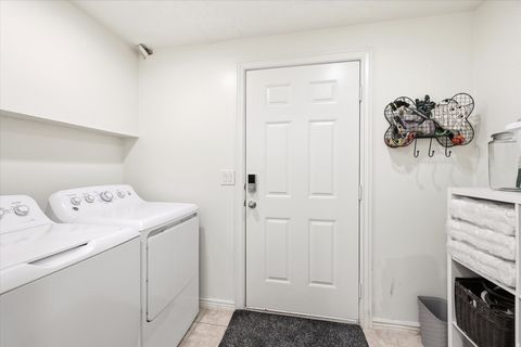 Tiny photo for 1548 E 1350 S, Provo, UT 84606 (MLS # 2154640)