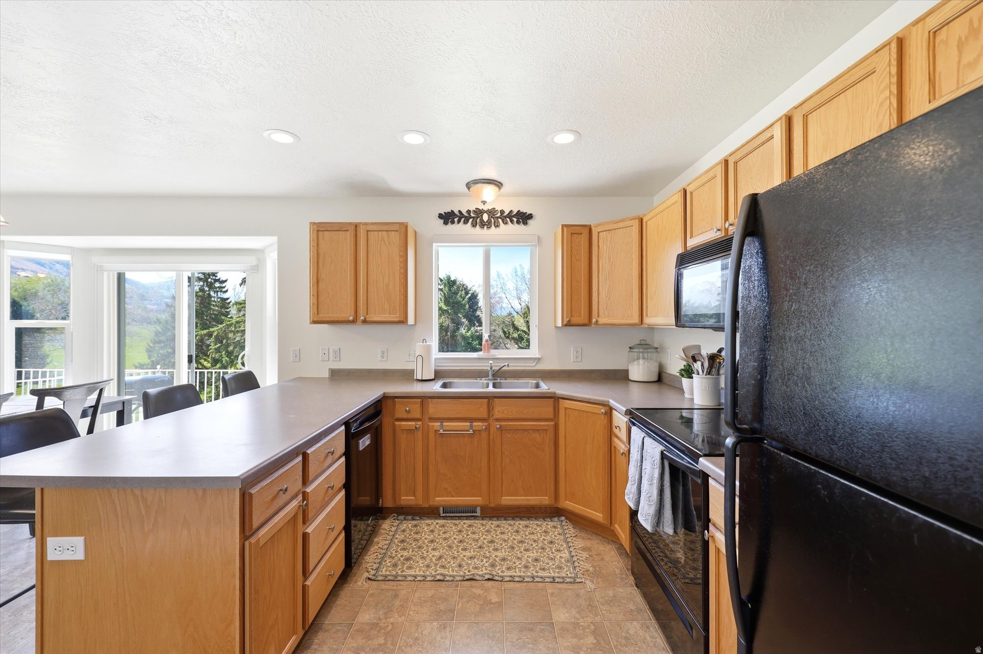 PIONEER II - Residential