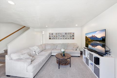Tiny photo for 1548 E 1350 S, Provo, UT 84606 (MLS # 2154640)