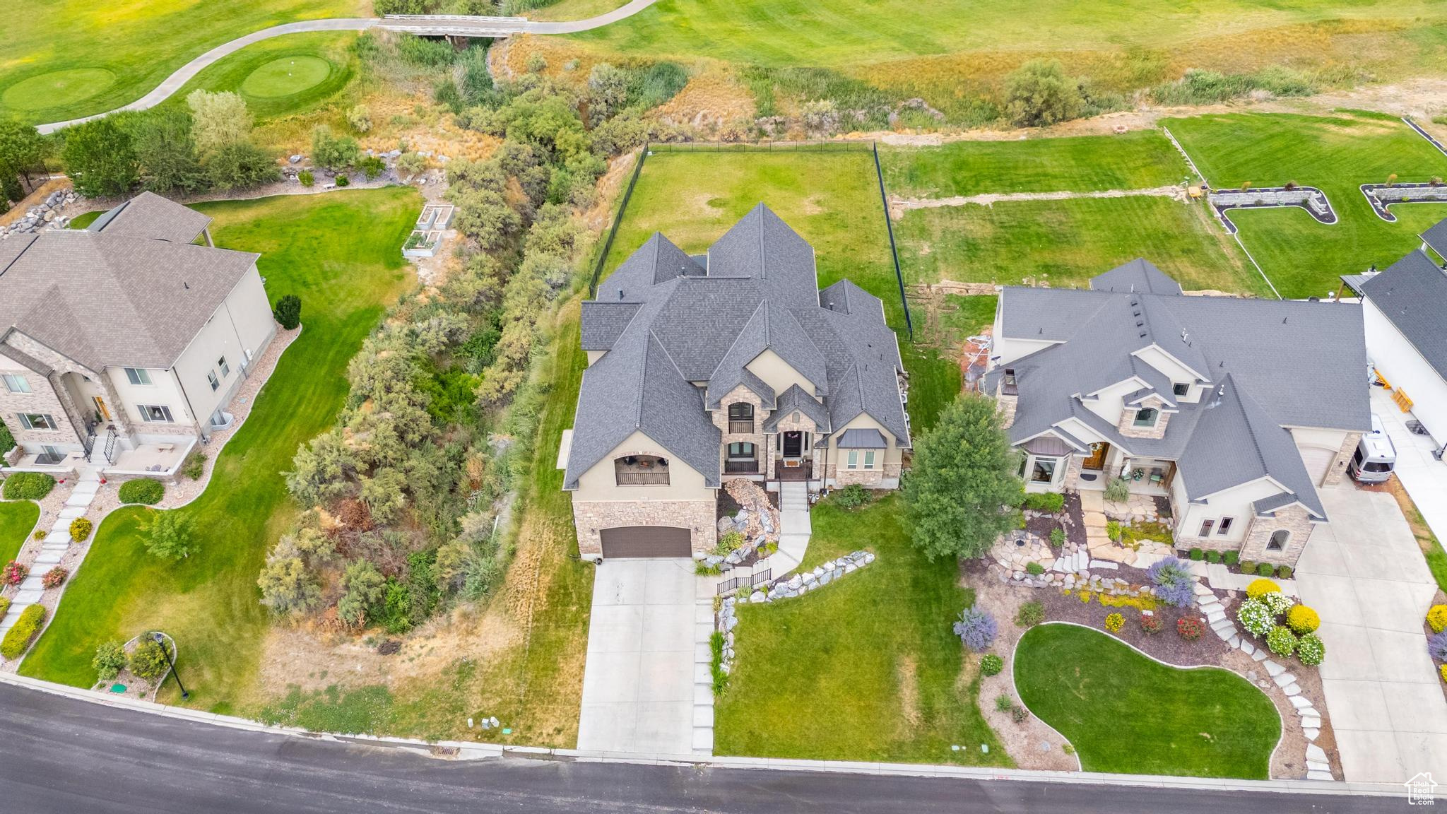 SARATOGA SPRINGS - Residential