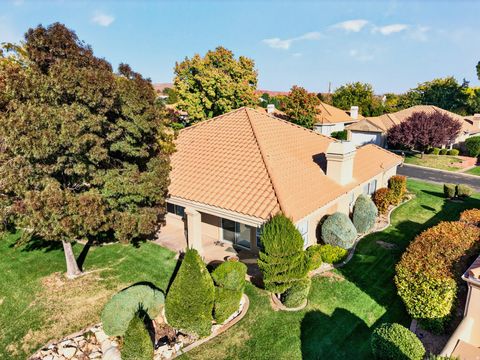 Tiny photo for 356 N CACTUS LN #7, Washington, UT 84780 (MLS # 2127307)