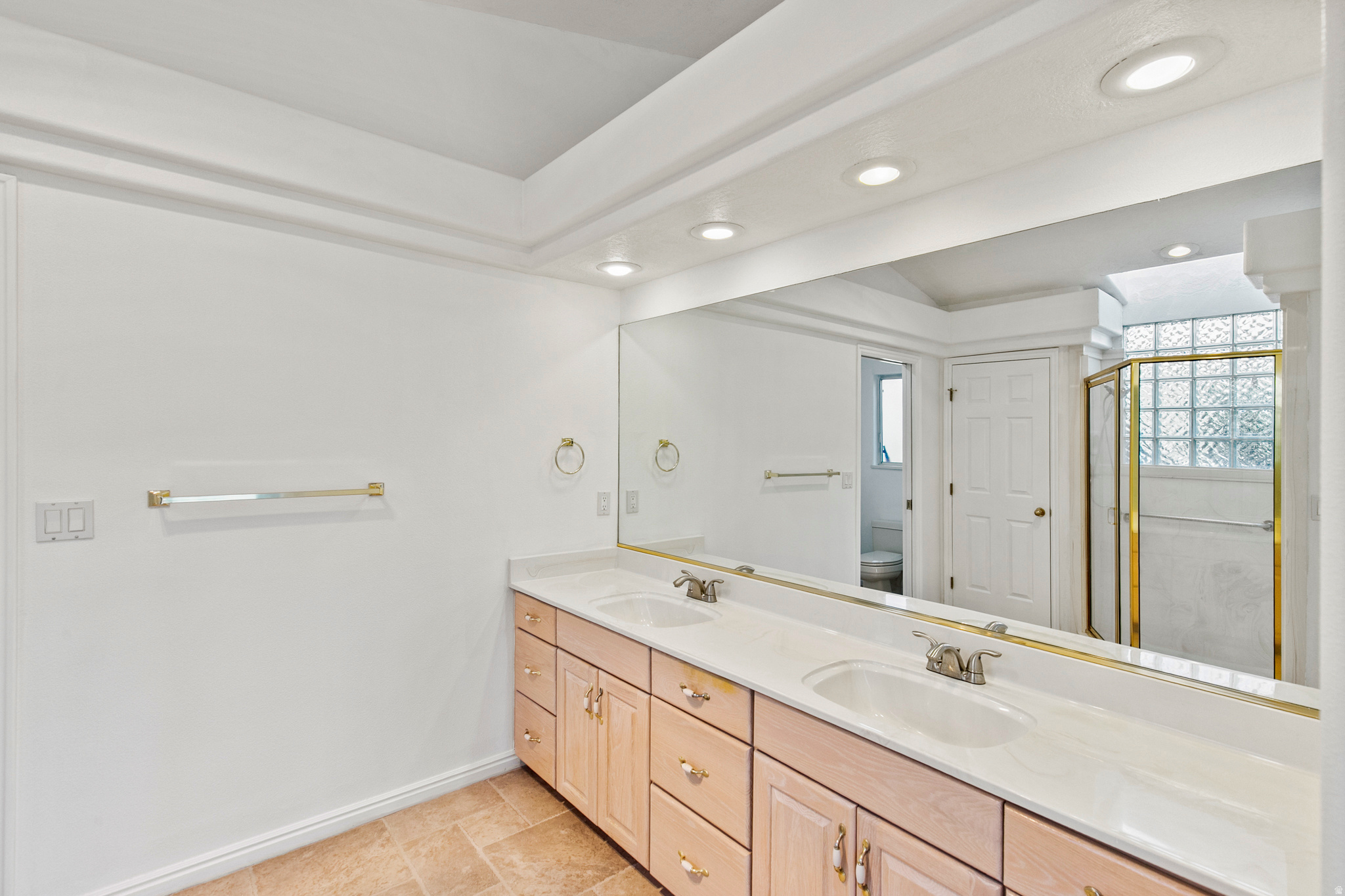 GREEN SPRINGS GARDEN HOMES - Residential