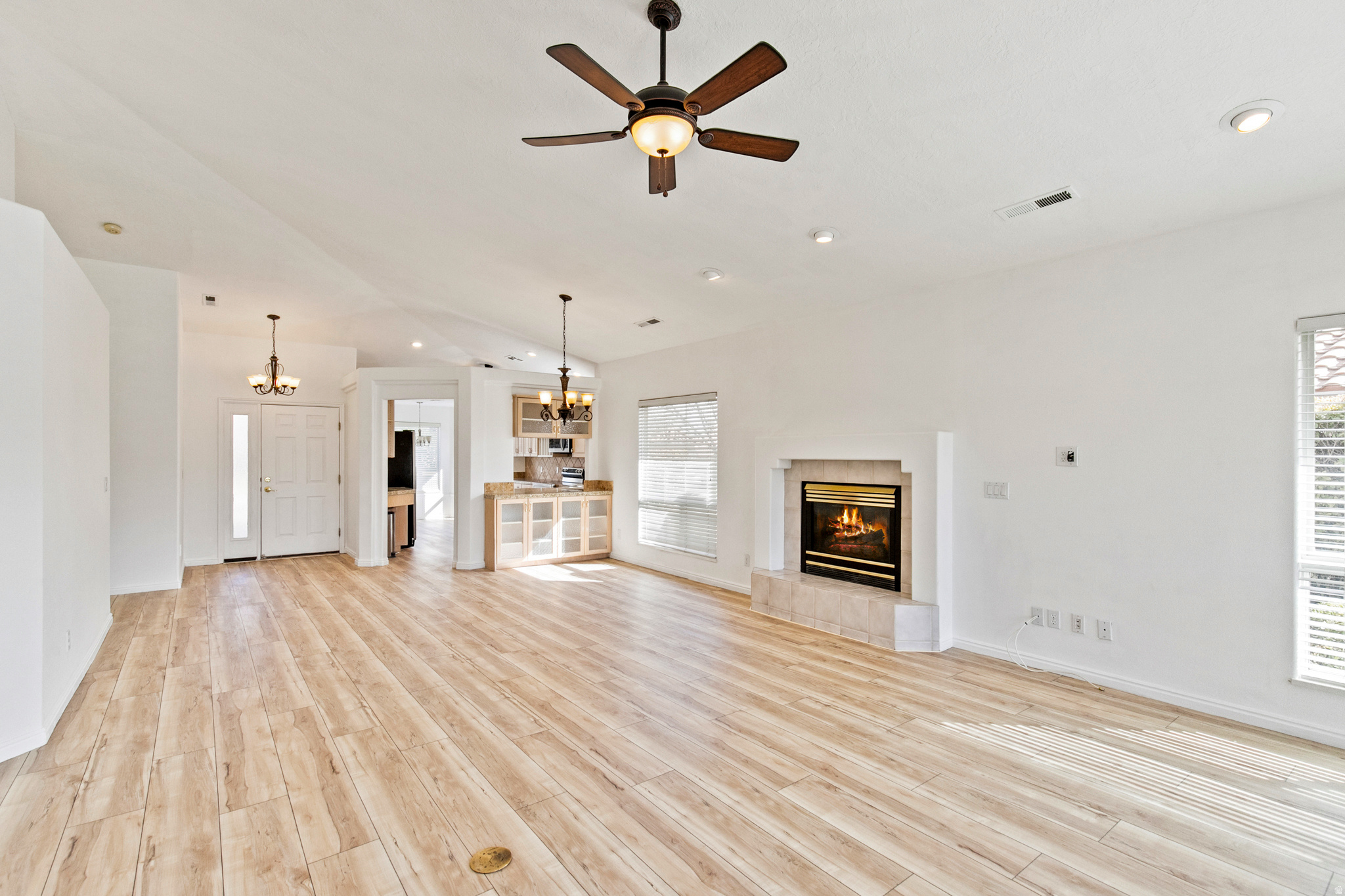 GREEN SPRINGS GARDEN HOMES - Residential