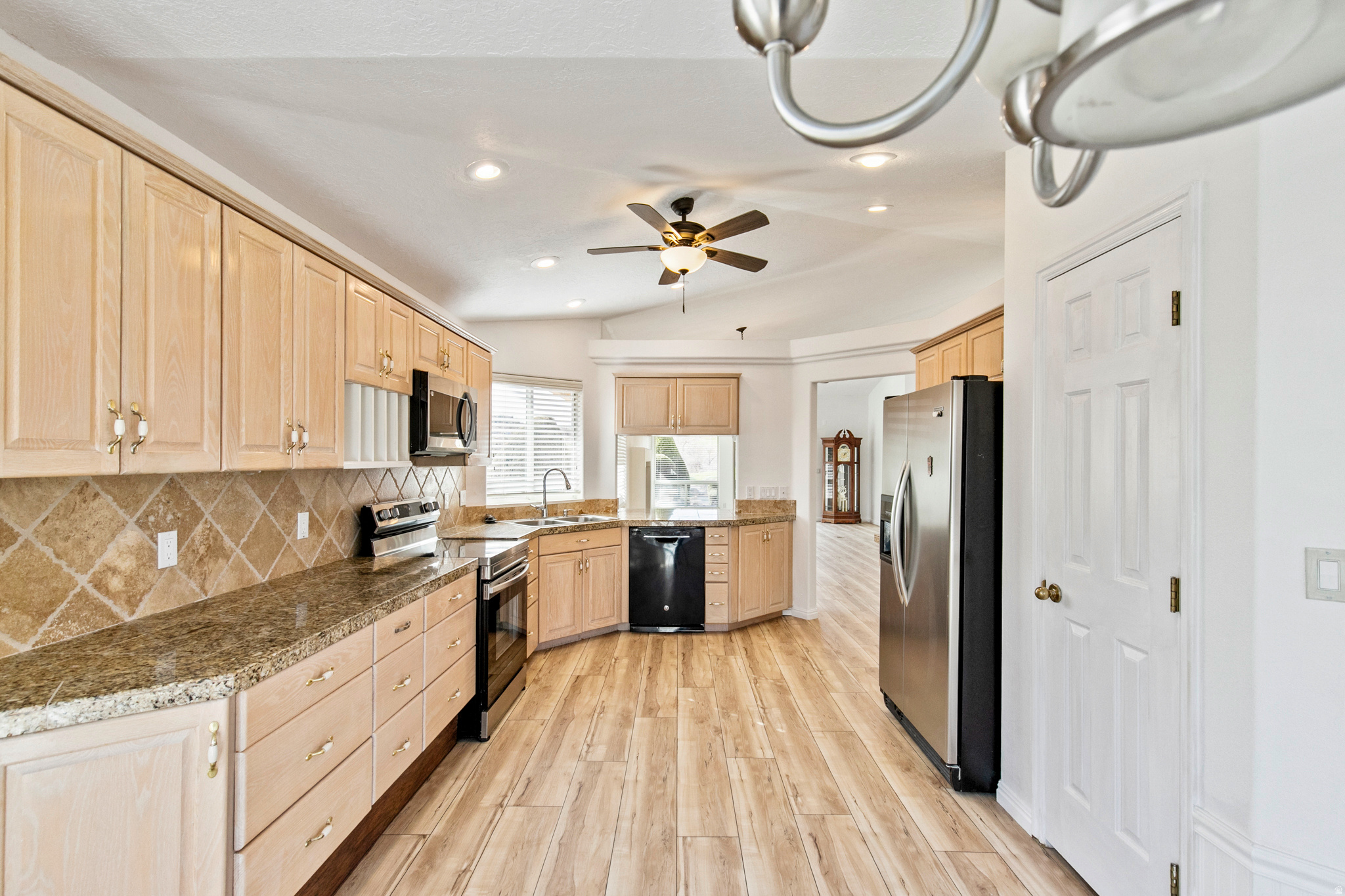 GREEN SPRINGS GARDEN HOMES - Residential