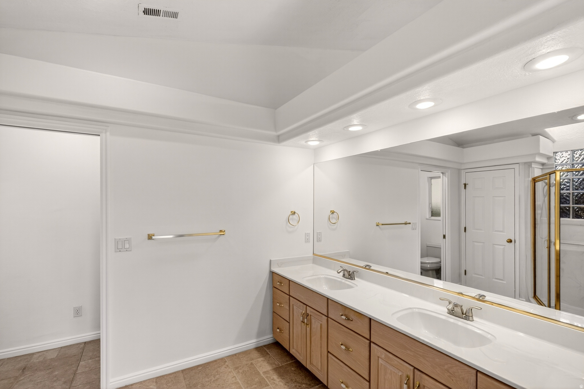 GREEN SPRINGS GARDEN HOMES - Residential