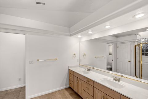 Tiny photo for 356 N CACTUS LN #7, Washington, UT 84780 (MLS # 2127307)