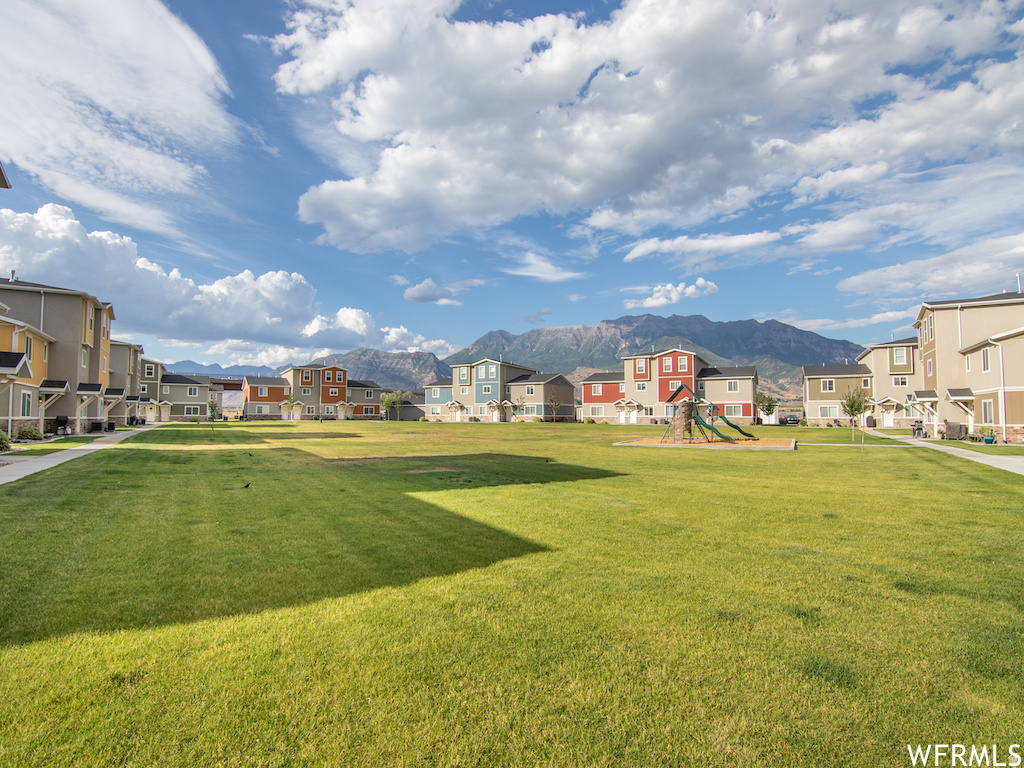 TUCKER ROW AT WATERS EDGE - Residential
