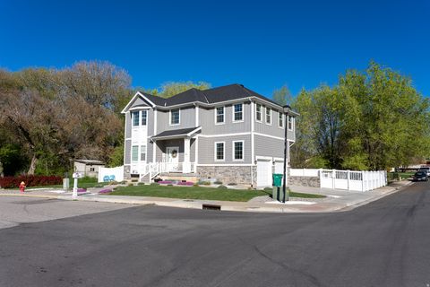 Tiny photo for 973 E 250 S, Layton, UT 84041 (MLS # 2148390)
