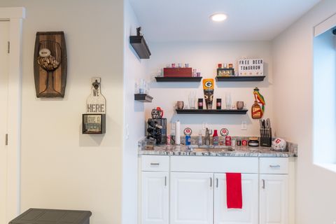 Tiny photo for 973 E 250 S, Layton, UT 84041 (MLS # 2148390)