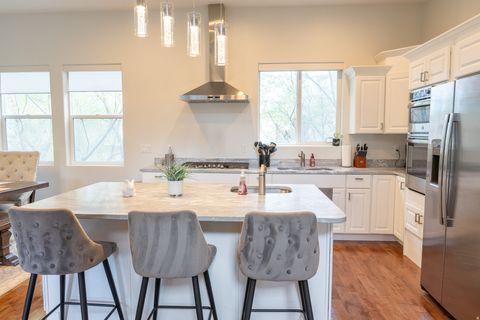 Tiny photo for 973 E 250 S, Layton, UT 84041 (MLS # 2148390)