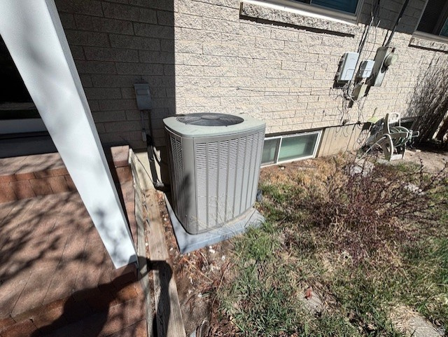 MEADOWBROOK FARMS - Residential