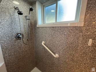 MEADOWBROOK FARMS - Residential