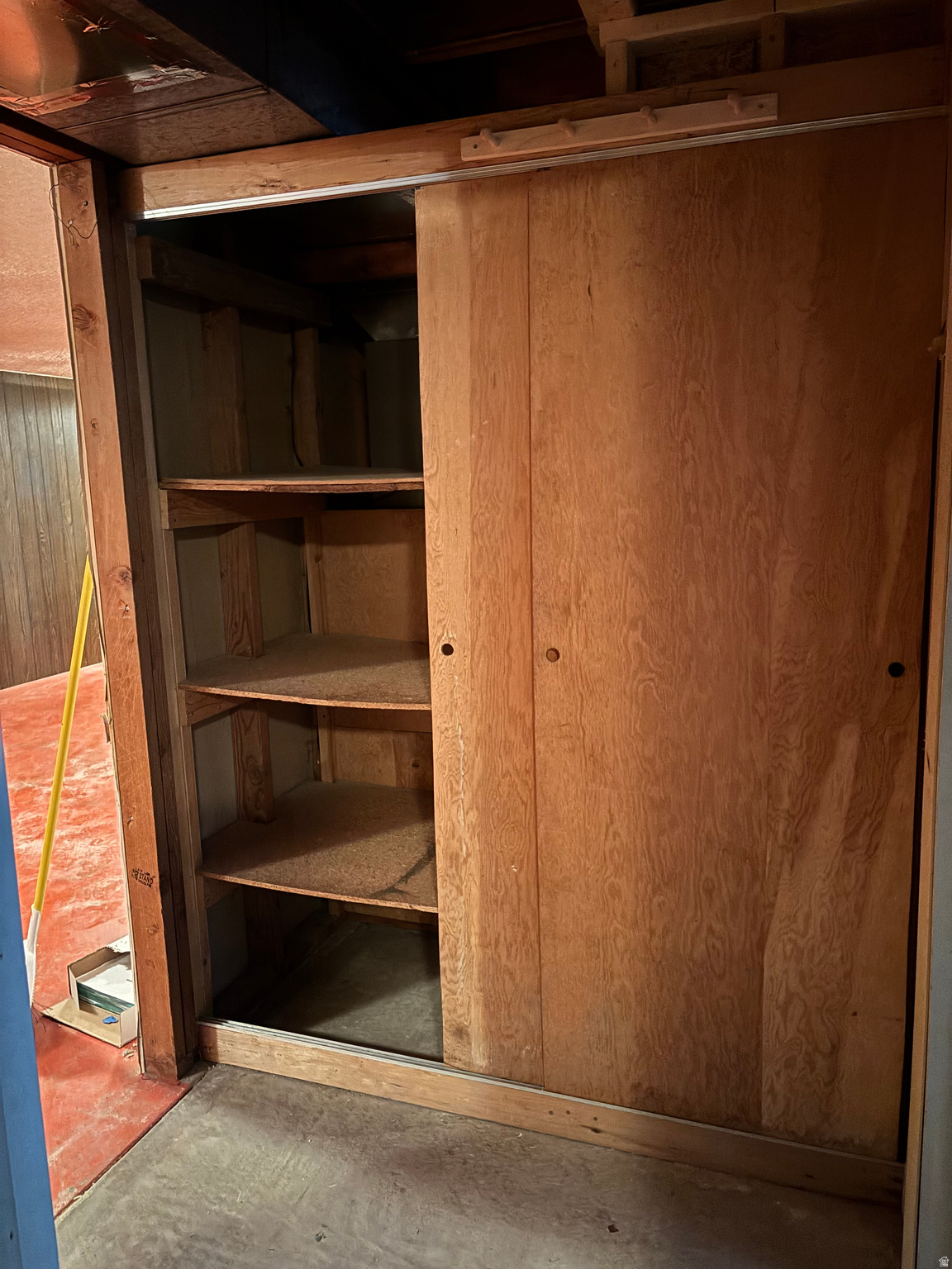 MEADOWBROOK FARMS - Residential