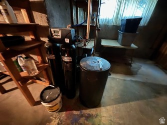 MEADOWBROOK FARMS - Residential