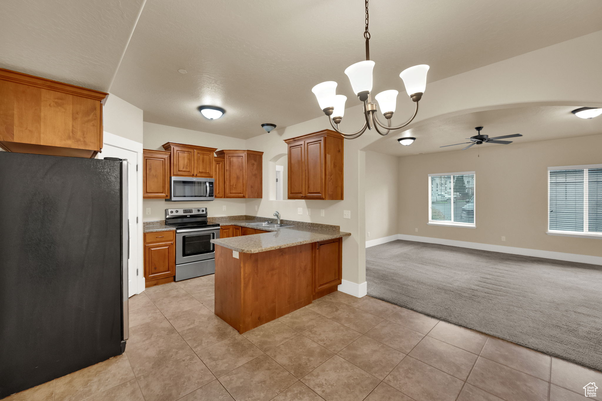 HILLCREST - Residential