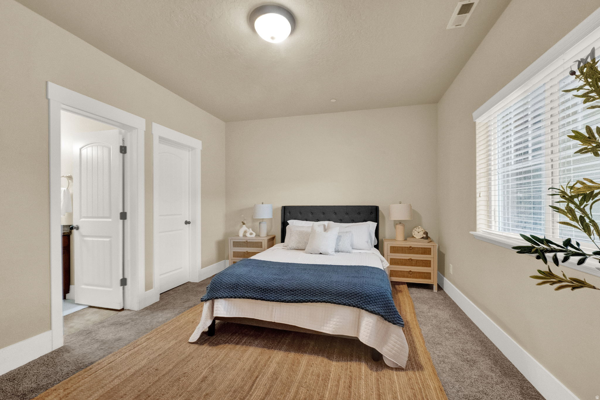 HILLCREST - Residential