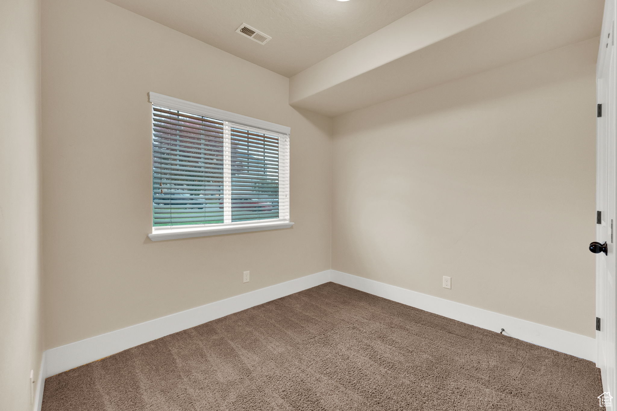 HILLCREST - Residential