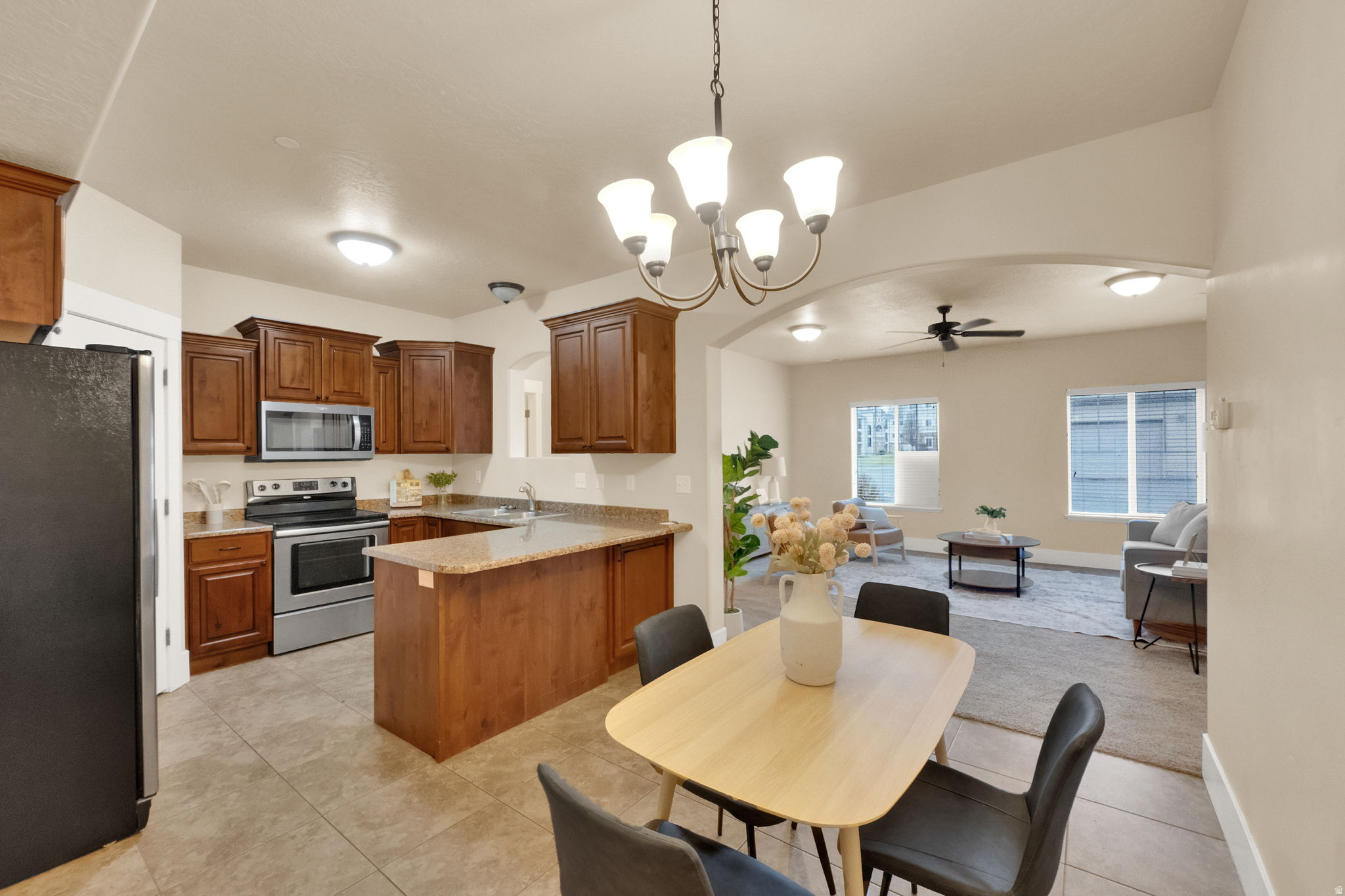 HILLCREST - Residential