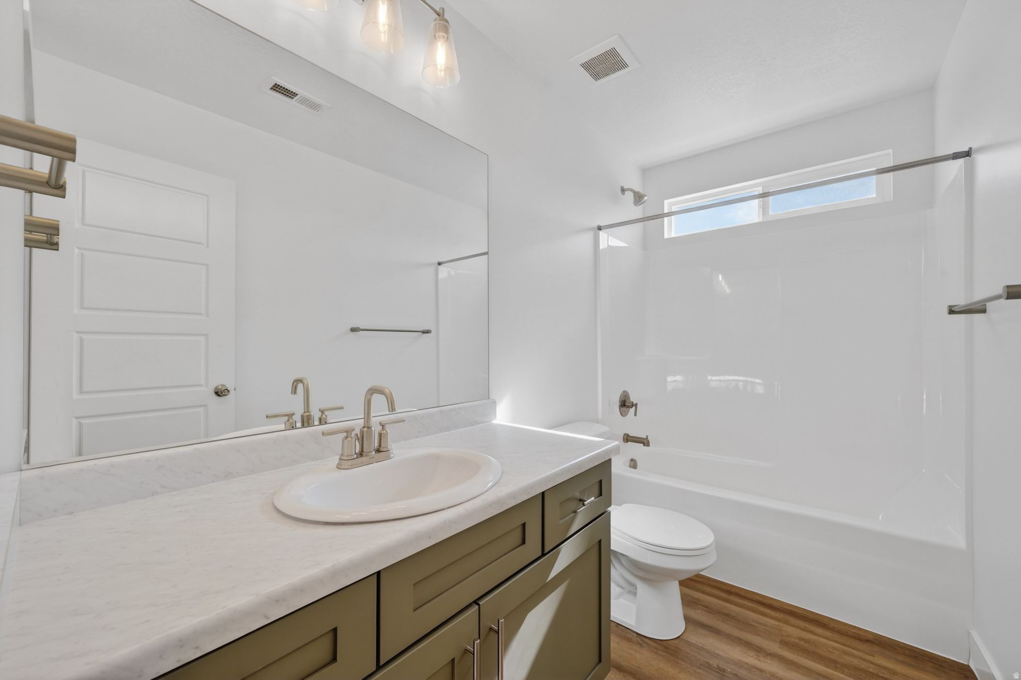 MOUNTAIN RIDGE - Residential