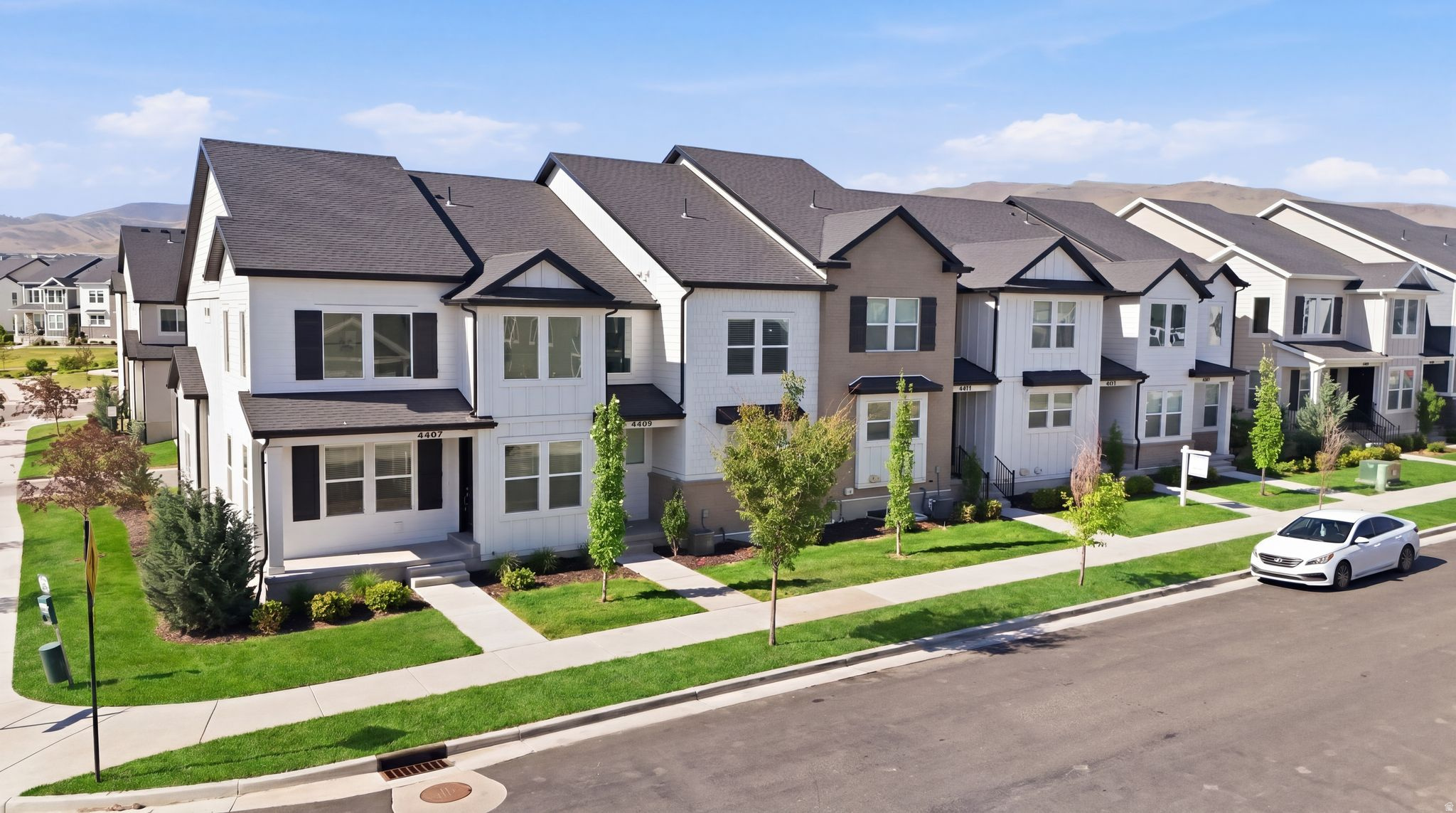 MOUNTAIN RIDGE - Residential