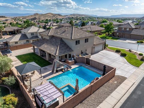 Tiny photo for 2553 S 2070 CIR E, Saint George, UT 84790 (MLS # 2127335)